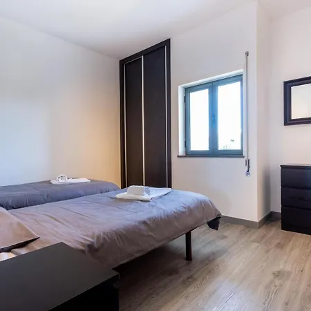 1 Bed Apartment In Marinapark Апартаменты Лагуш